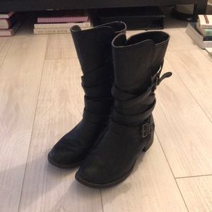 Report black moto boots